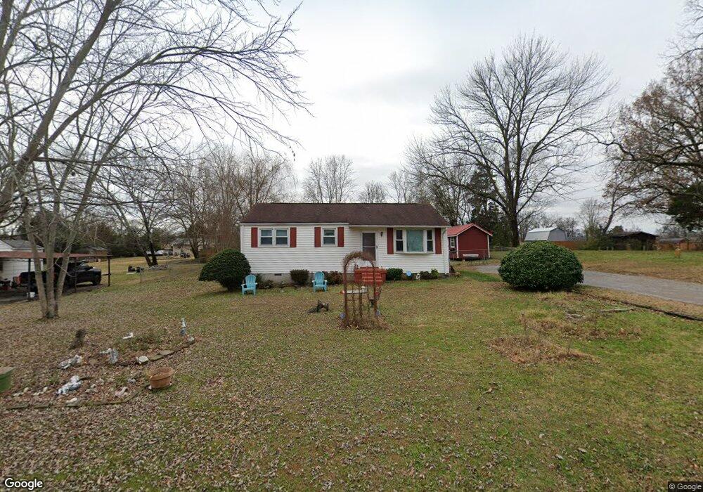 612 W Adams St, Lebanon, TN 37087 - photo 1