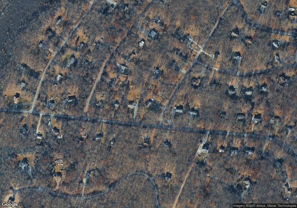 125 Peach Tree Ln, Milford, PA 18337 - photo 1