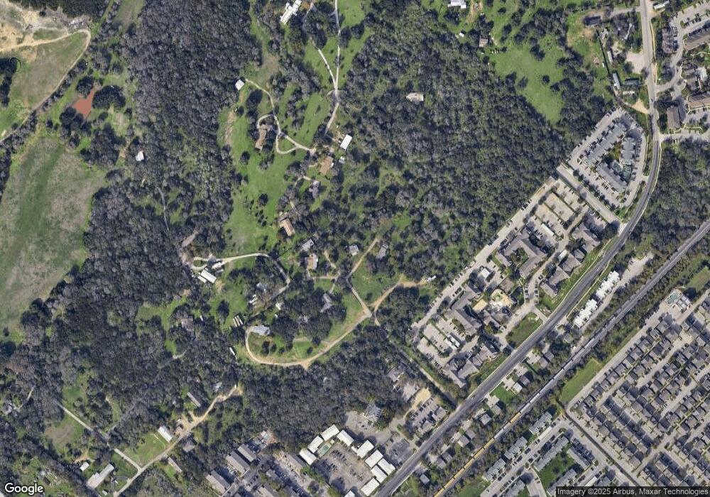 205 Edgemont Dr, San Marcos, TX 78666 - photo 1