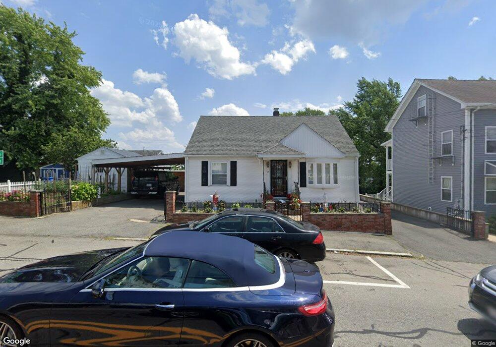 77 Dexter St, Cumberland, RI 02864 - photo 1