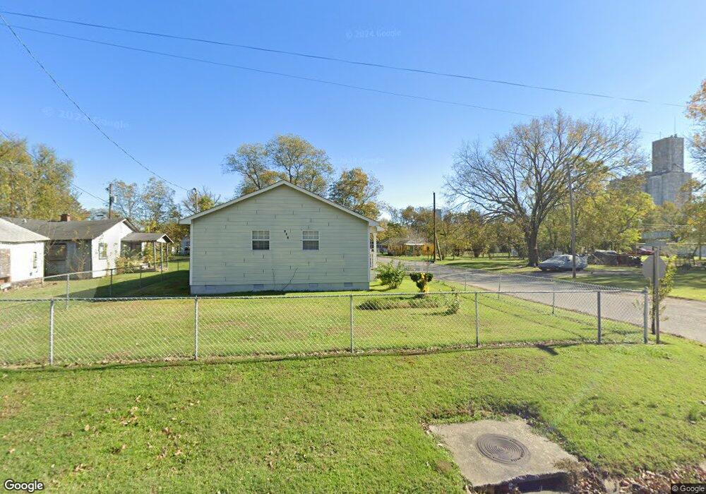 502 N Lowe St, Stuttgart, AR 72160 - photo 1
