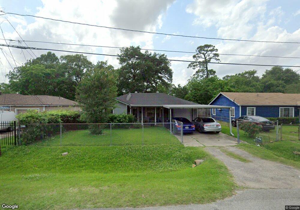 10405 Onslow St, Houston, TX 77016 - photo 1