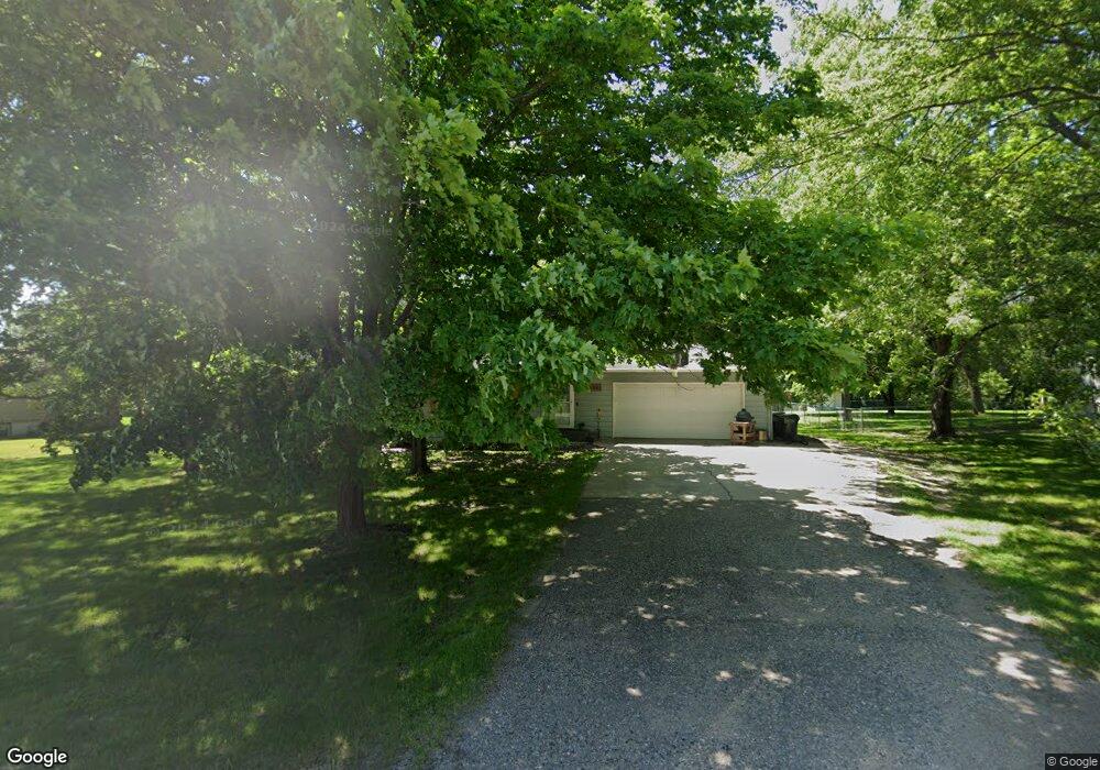 1506 Ridgeway Dr, Alexandria, MN 56308 - photo 1