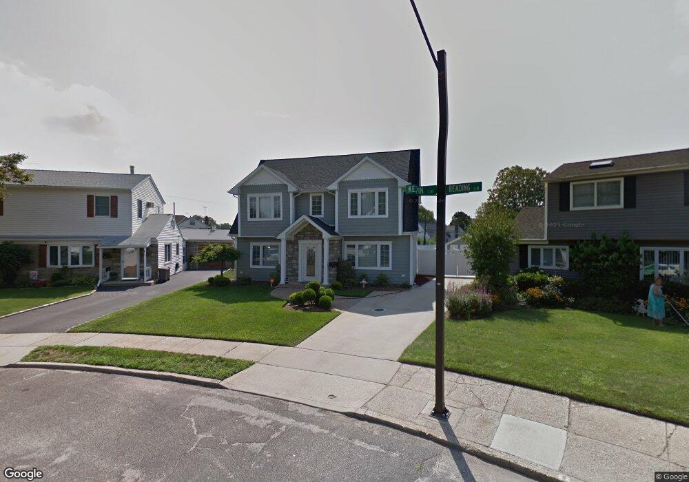 22 Kevin Ln, Bethpage, NY 11714 - photo 1