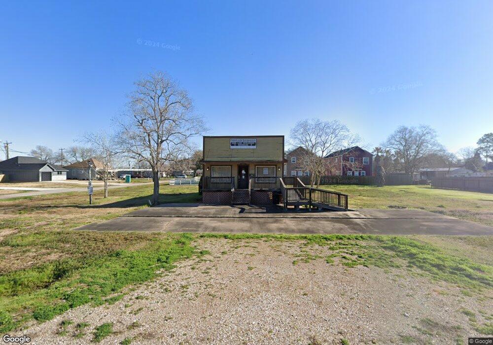 203 S 7th St, Beasley, TX 77417 - photo 1