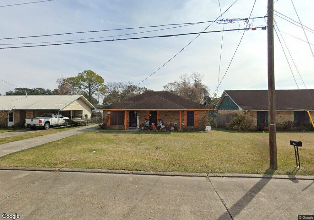 1305 Versailles Crescent, New Iberia, LA 70560 - photo 1