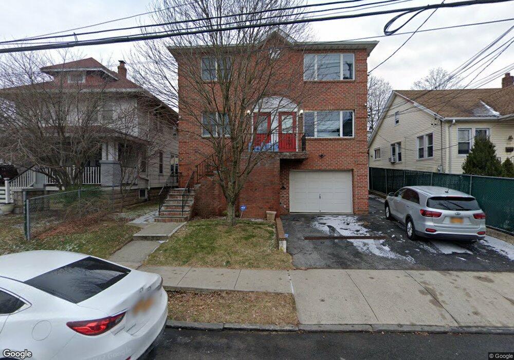 34 Cypress St unit 1 Fl, Yonkers, NY 10704 - photo 1