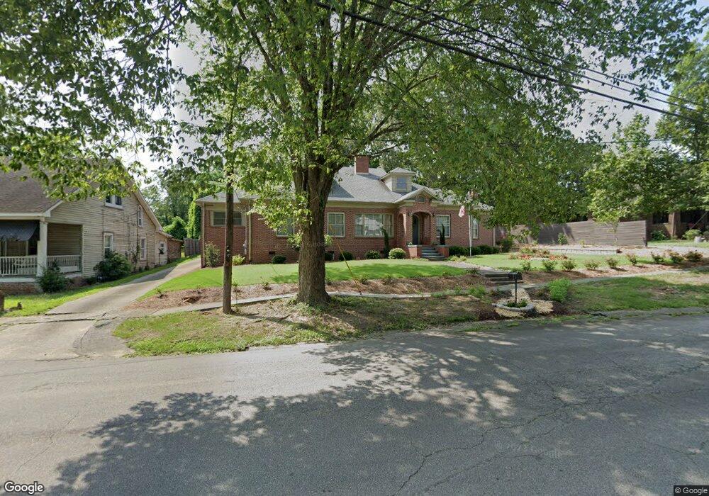 119 Hamilton Ave, Winder, GA 30680 - photo 1