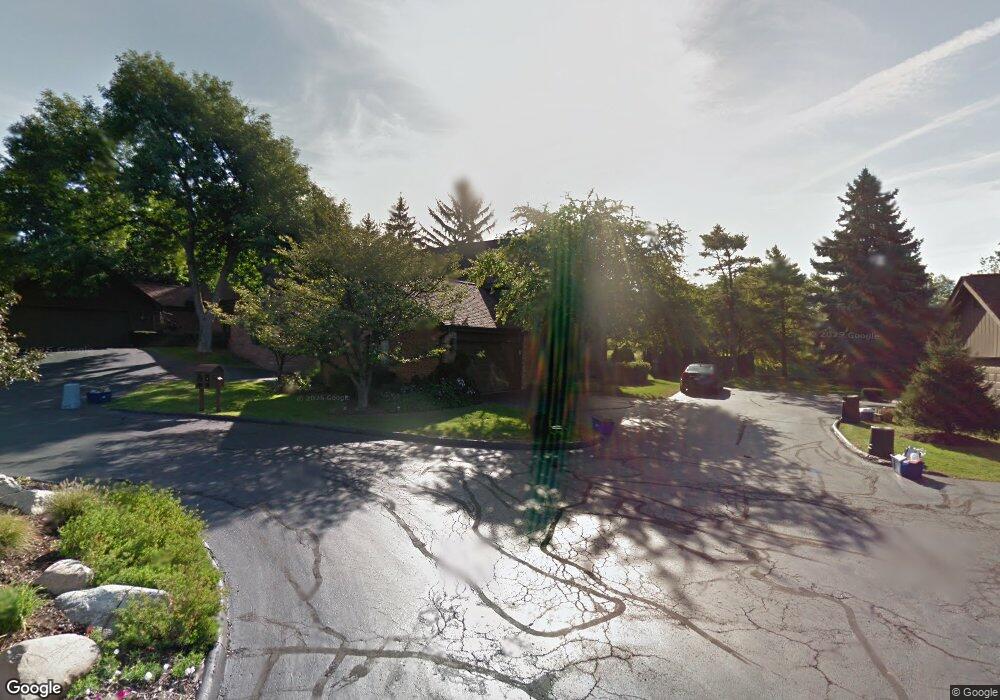 1864 Chipping Way, Bloomfield Hills, MI 48302 - photo 1