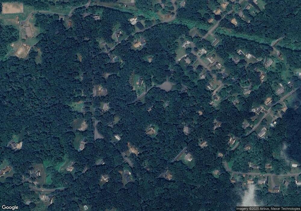 32 Cedar Cir, Newtown, CT 06470 - photo 1