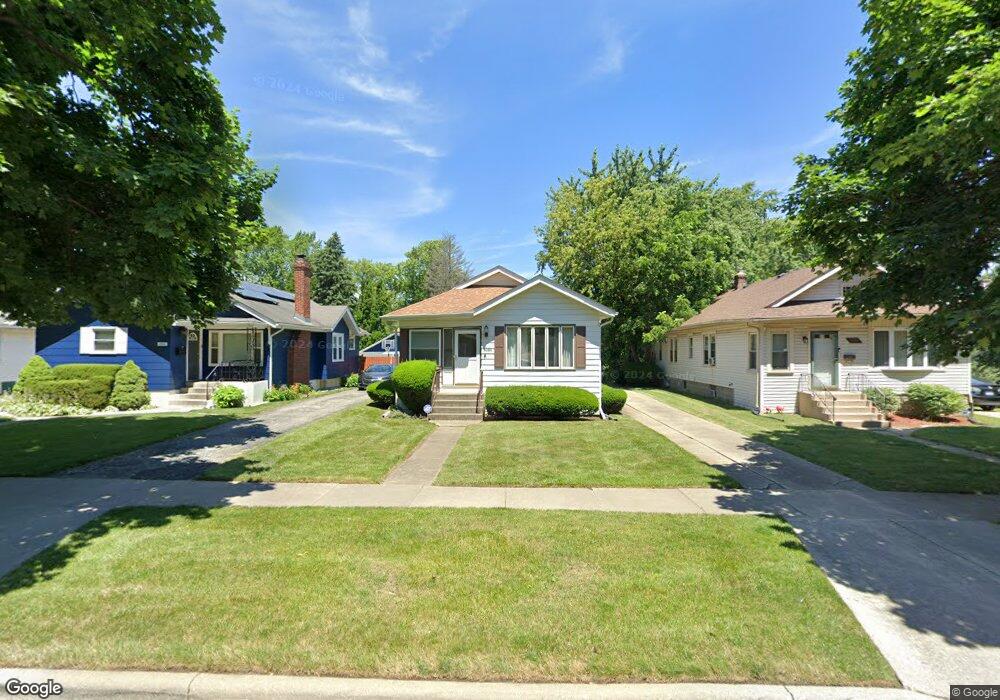 1012 W Grove Ave, Waukegan, IL 60085 - photo 1