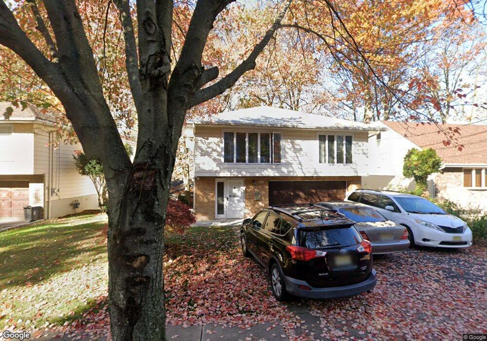 767 Ravenhill Place unit 2, Ridgefield, NJ 07657 - photo 1