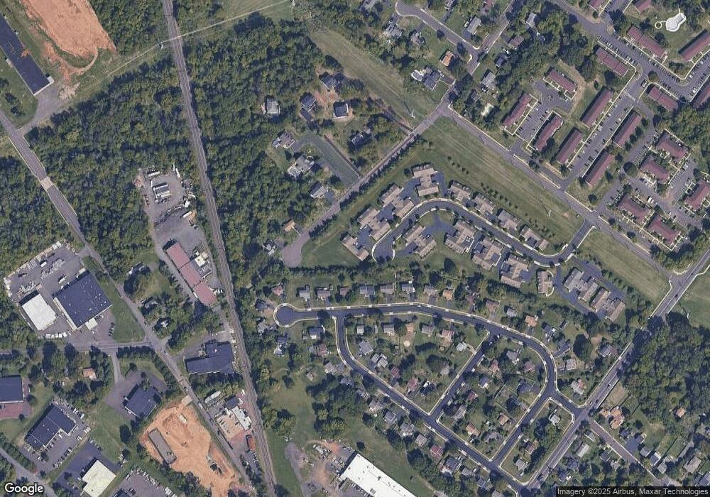 183 Arbour Ct, North Wales, PA 19454 - photo 1