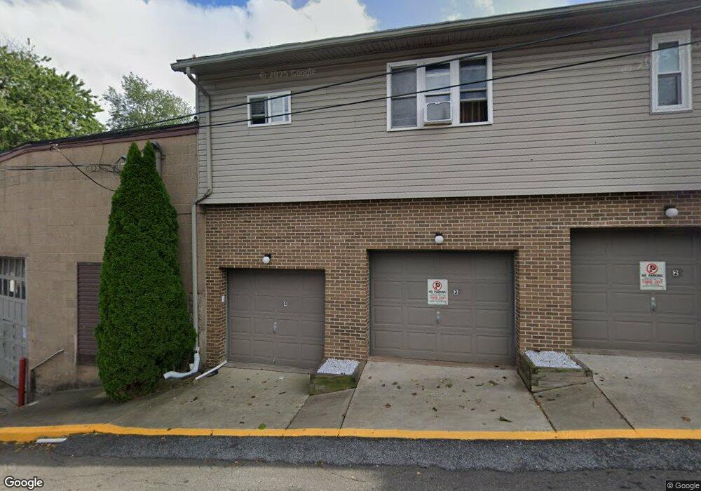 626 W 7th St, Hazleton, PA 18201 - photo 1