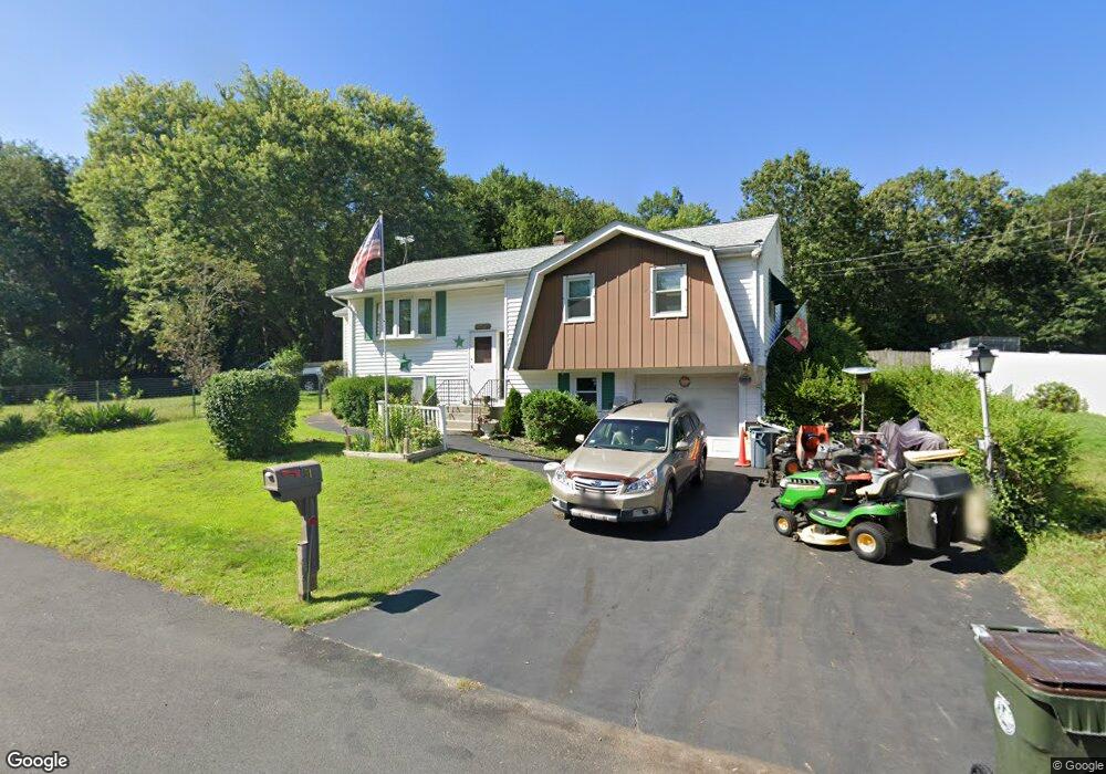 91 Newland Ave, Bellingham, MA 02019 - photo 1