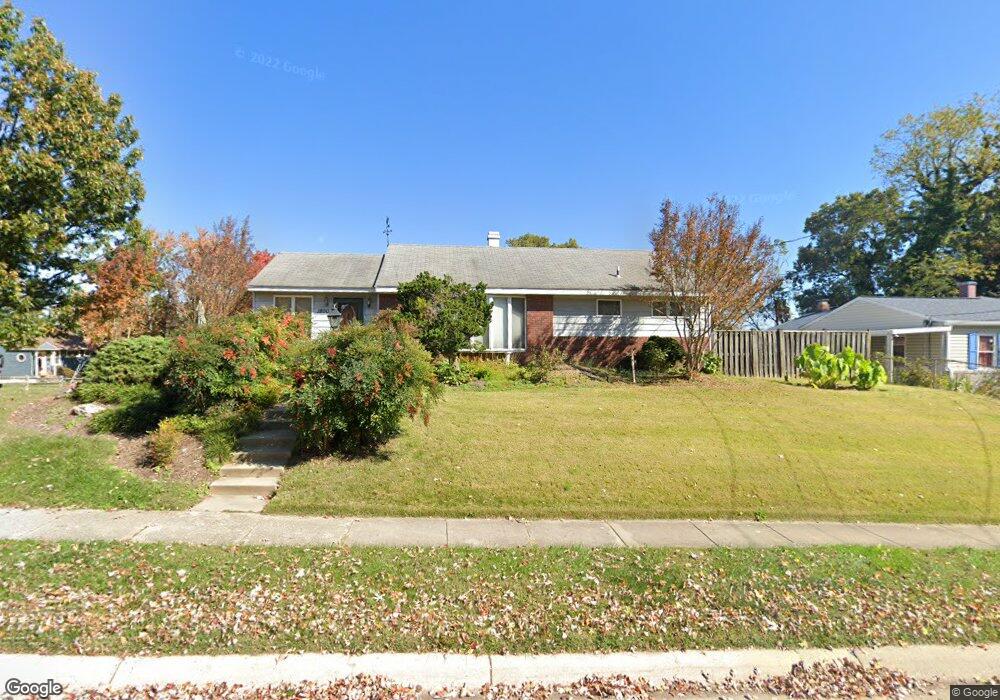 1800 Lewis Ave, Rockville, MD 20851 - photo 1