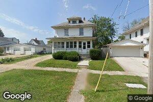212 N Center Ave, Galva, IL 61434