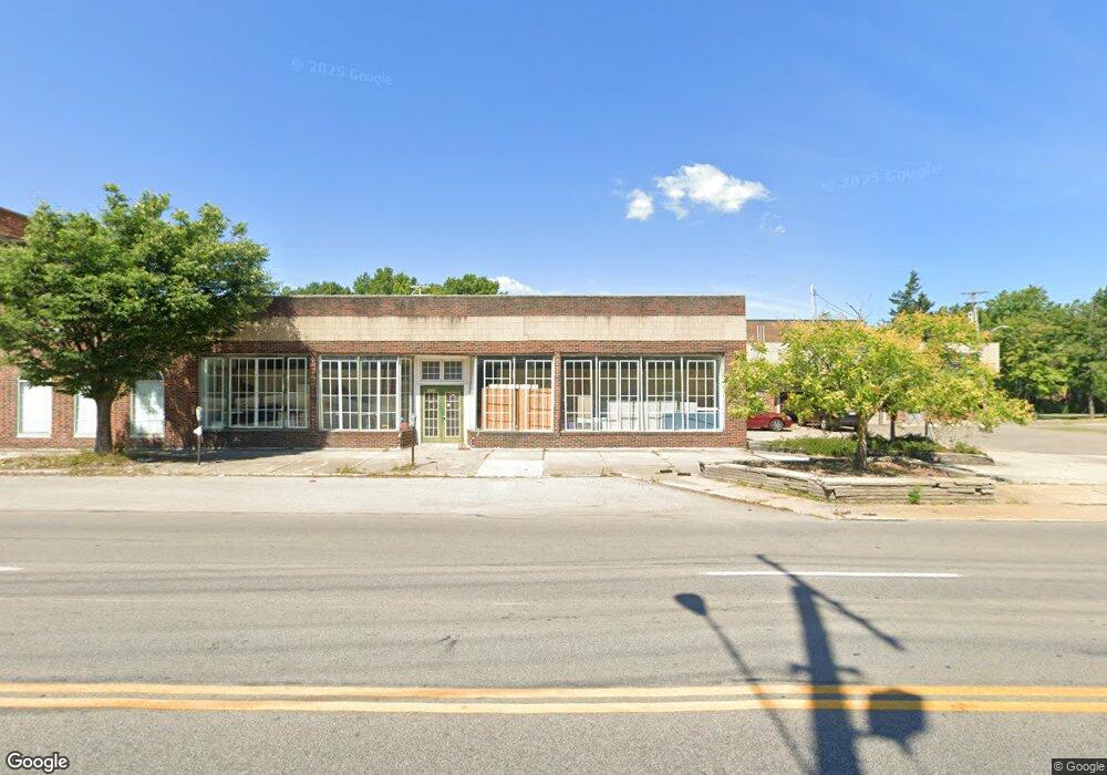 1892 S Taylor Rd, Cleveland Heights, OH 44118 - photo 1
