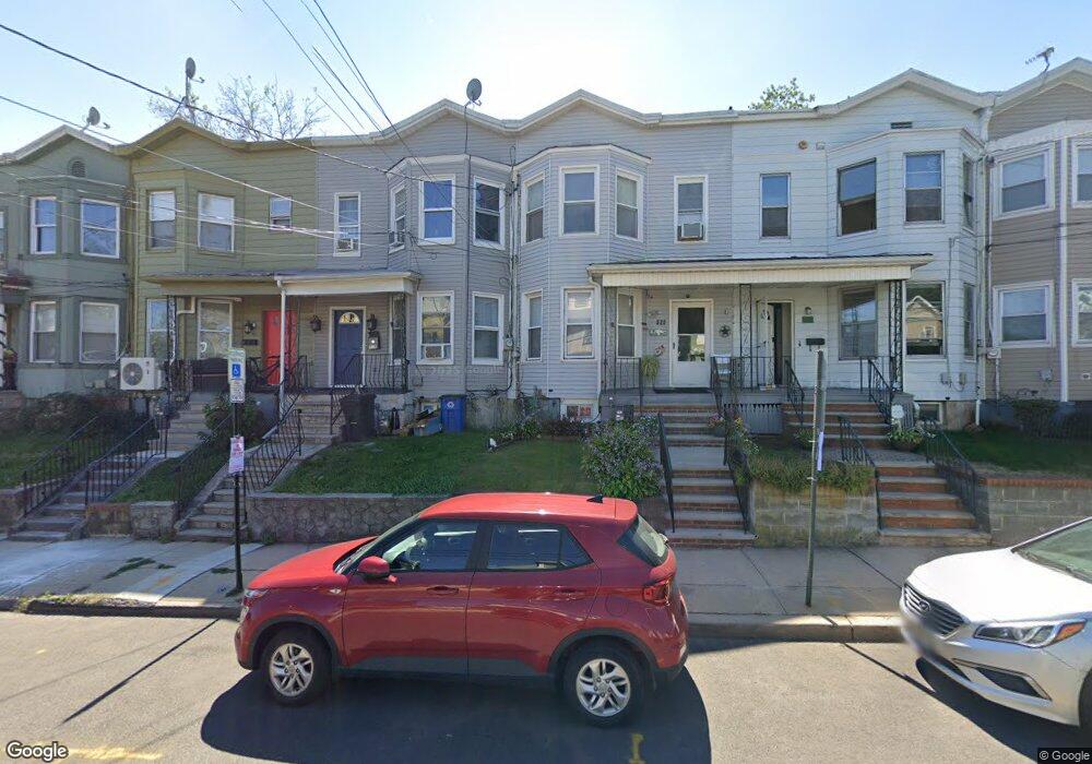 916 Grove St, Elizabeth, NJ 07202 - photo 1