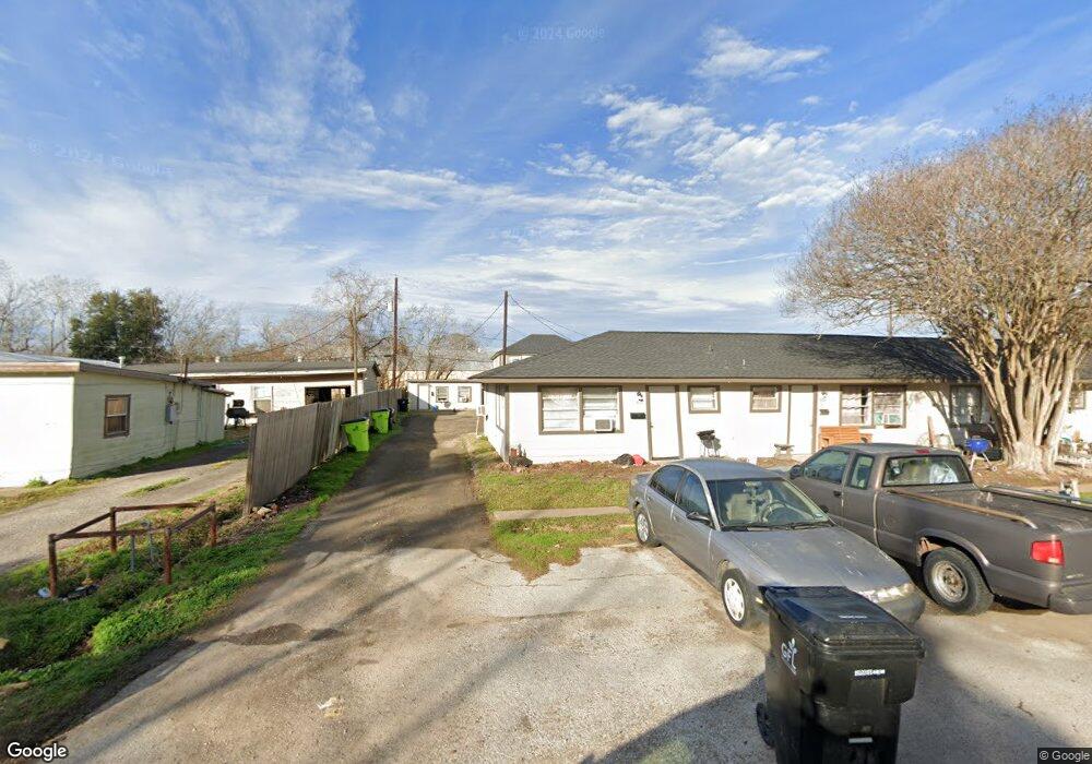 806 Damon St, Rosenberg, TX 77471 - photo 1