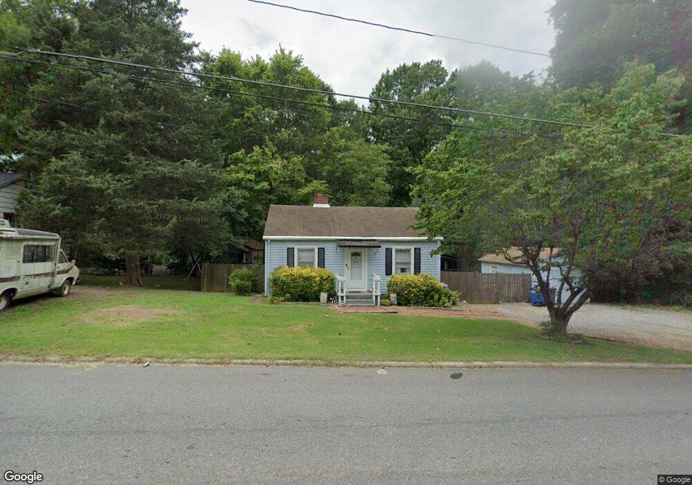 504 Salisbury Rd, Statesville, NC 28677 - photo 1