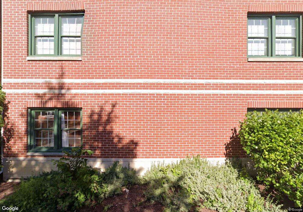 184 N Addison Ave unit 184, Elmhurst, IL 60126 - photo 1