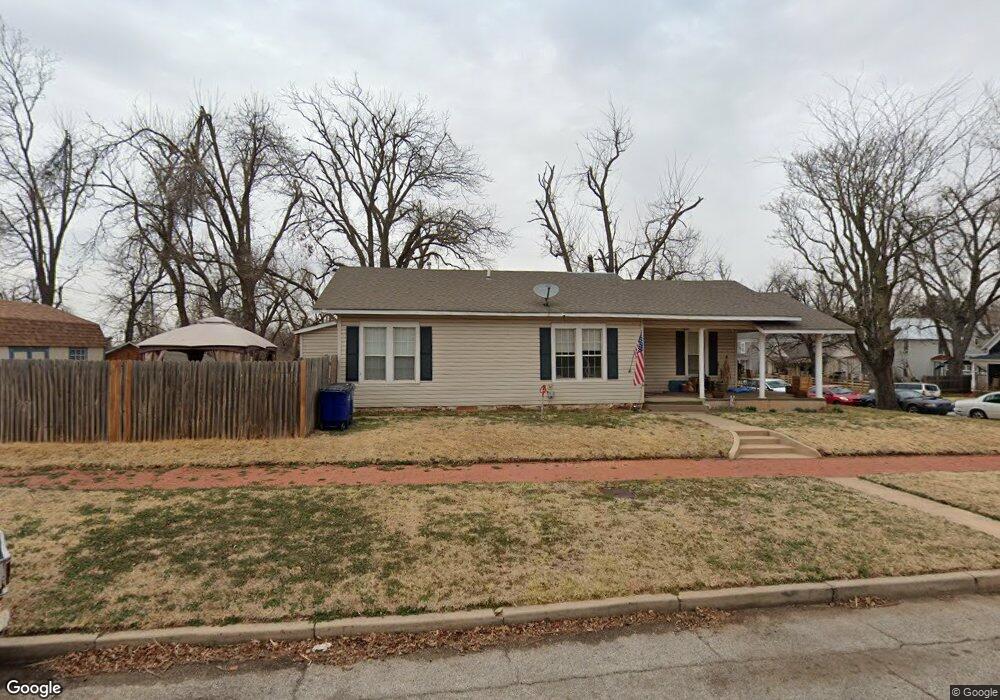 501 N Broad St, Guthrie, OK 73044 - photo 1