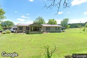 10232 Skiles Rd, Mineral Point, MO 63660