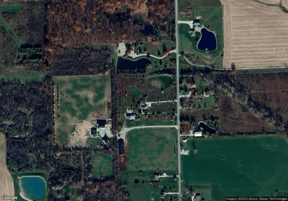 18229 Killian Rd, Spencerville, IN 46788 - photo 1