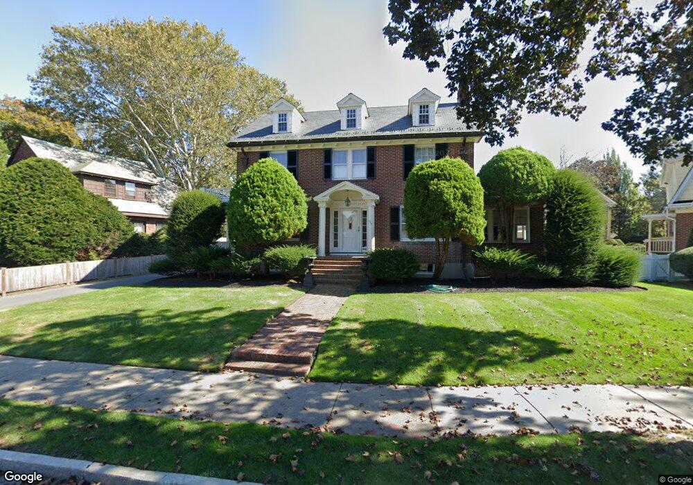 290 Common St, Belmont, MA 02478 - photo 1