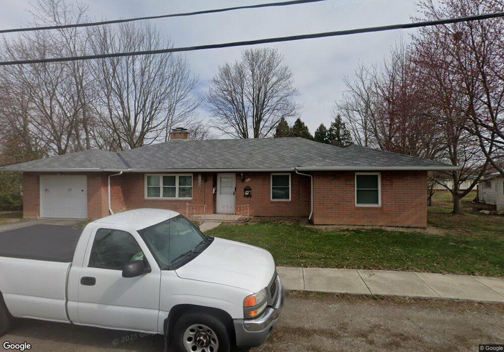 307 Eakin St, Columbus Grove, OH 45830 - photo 1