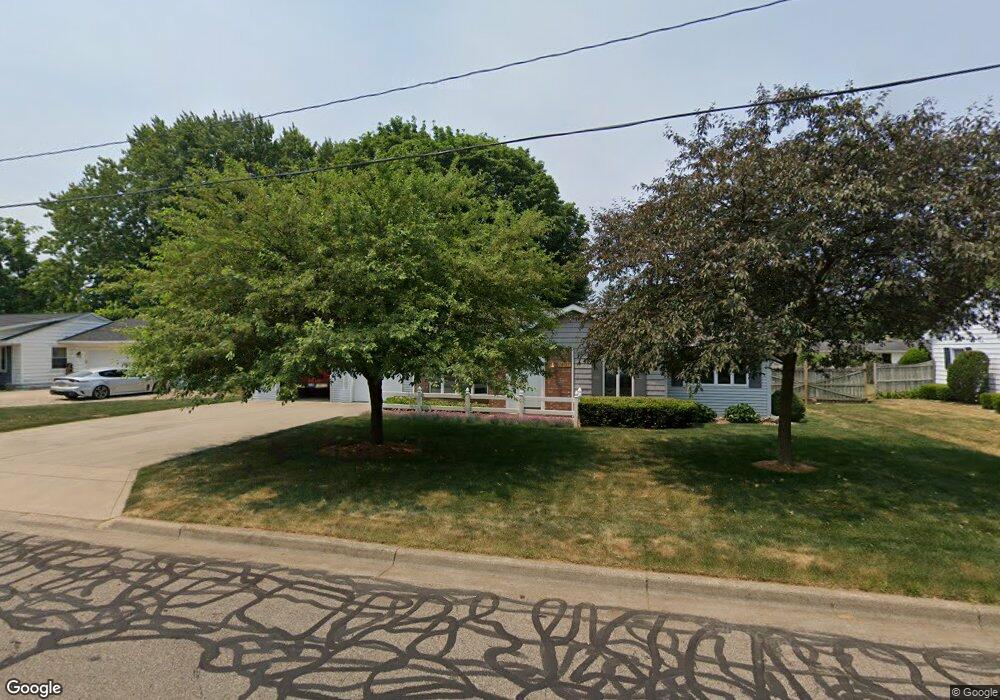 1401 Sunnyfield Rd, Sturgis, MI 49091 - photo 1