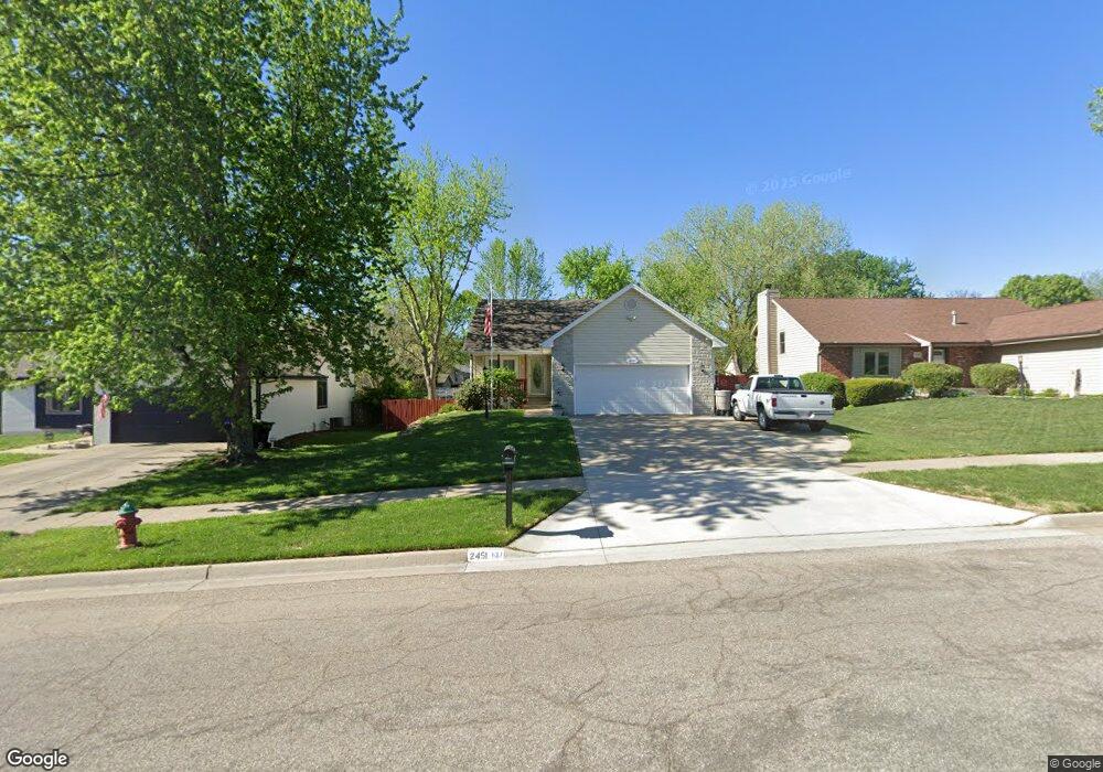 2451 SW Kingsrow Rd, Topeka, KS 66614 - photo 1