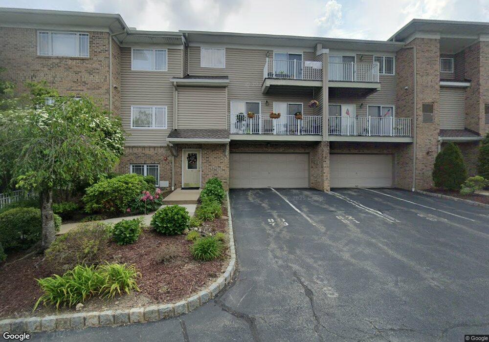 11 Wilshire Terrace, Kinnelon, NJ 07405 - photo 1