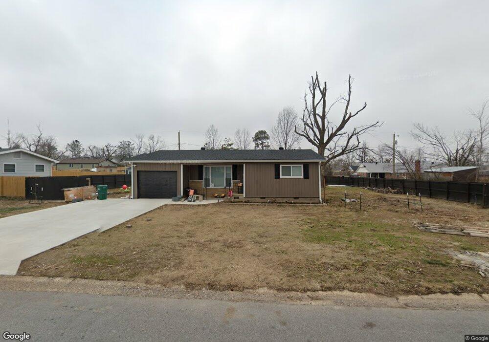 1514 W Sycamore St, Rogers, AR 72758 - photo 1