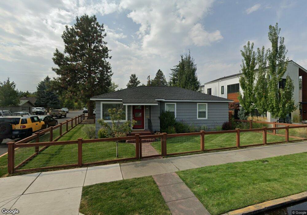 805 NW Columbia St, Bend, OR 97701 - photo 1