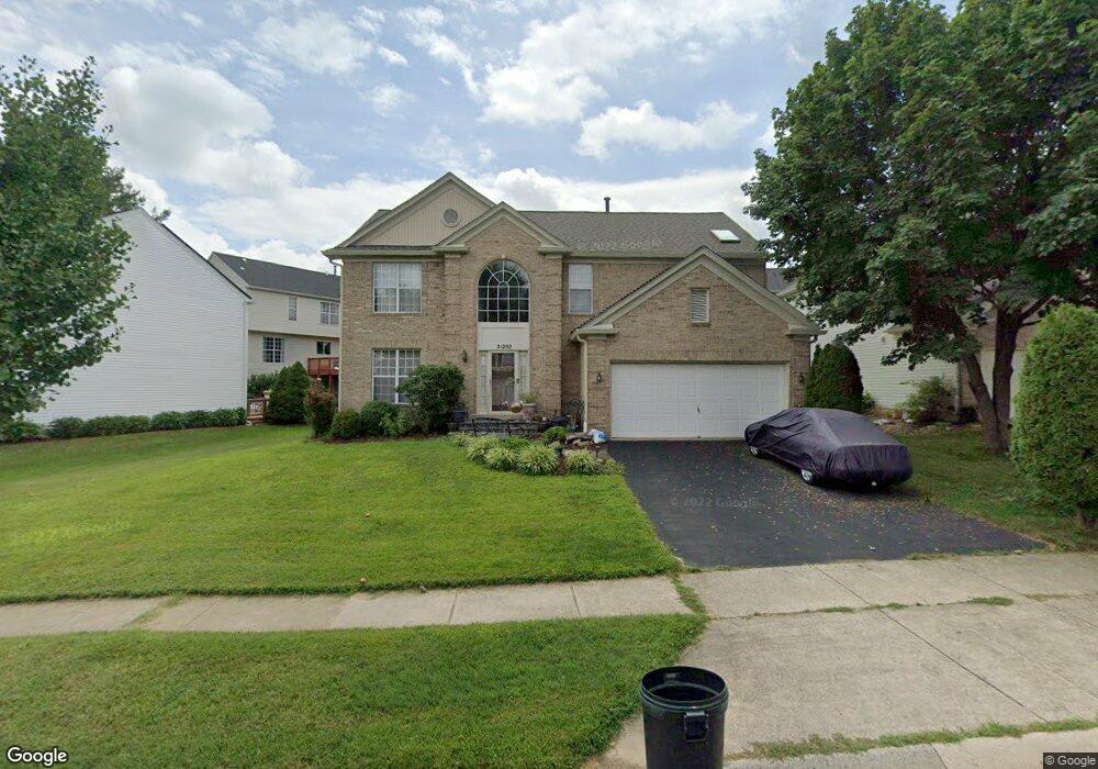 21202 Emerald Dr, Germantown, MD 20876 - photo 1