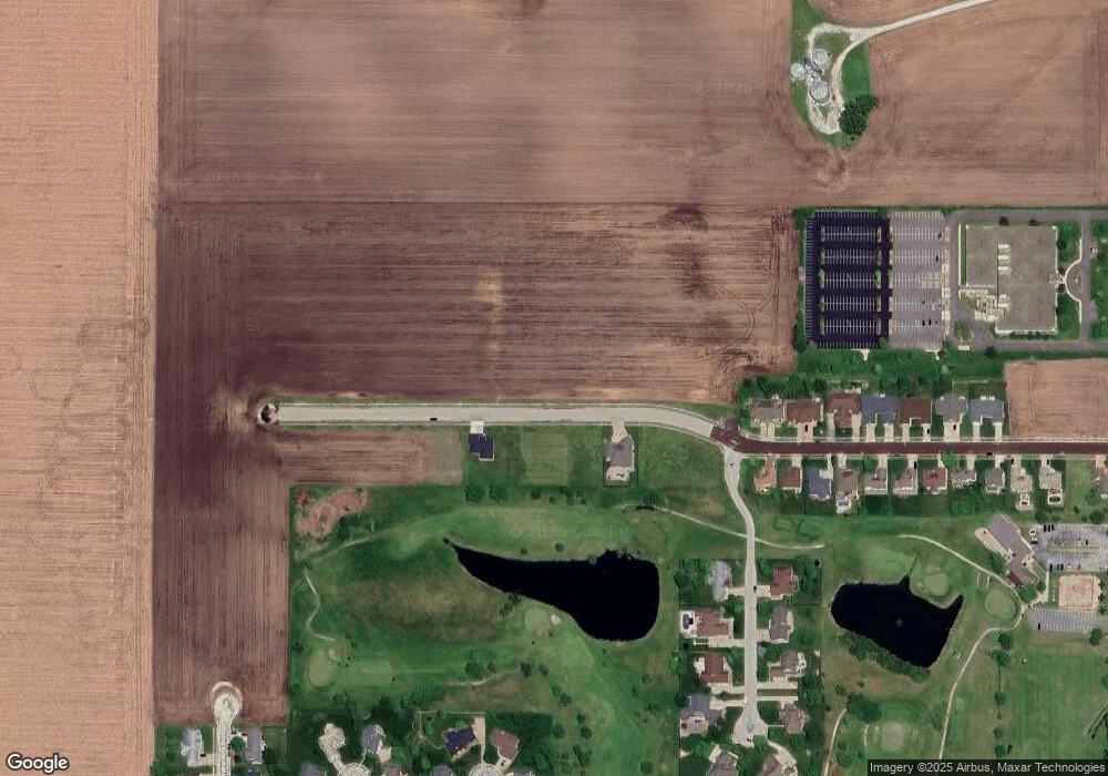 58 Applebee Farm Dr, Jacksonville, IL 62650 - photo 1