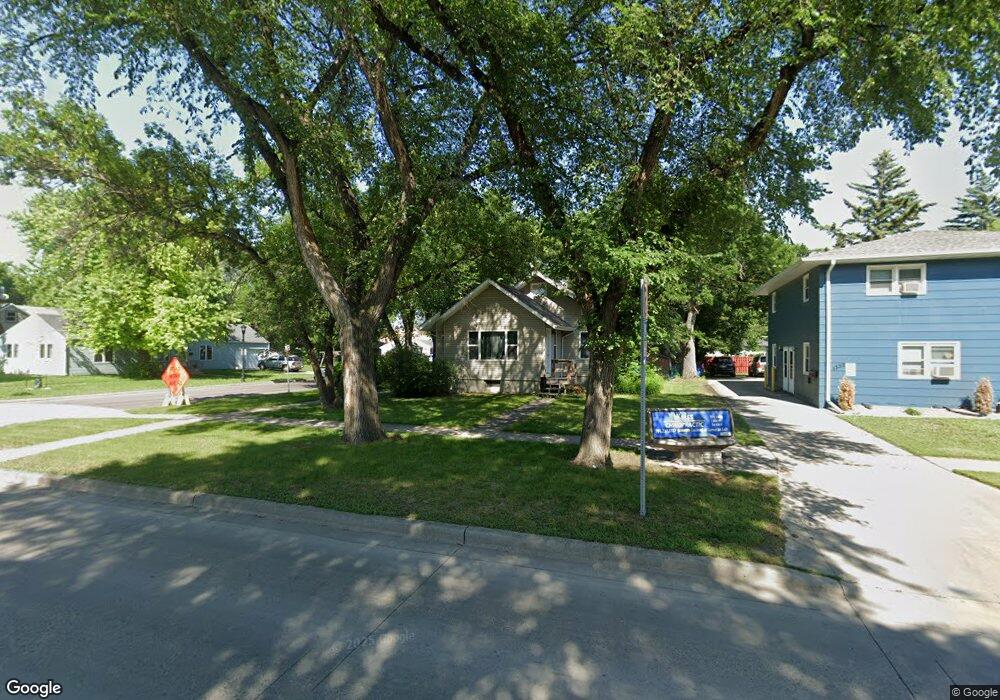 1337 10th St N, Fargo, ND 58102 - photo 1