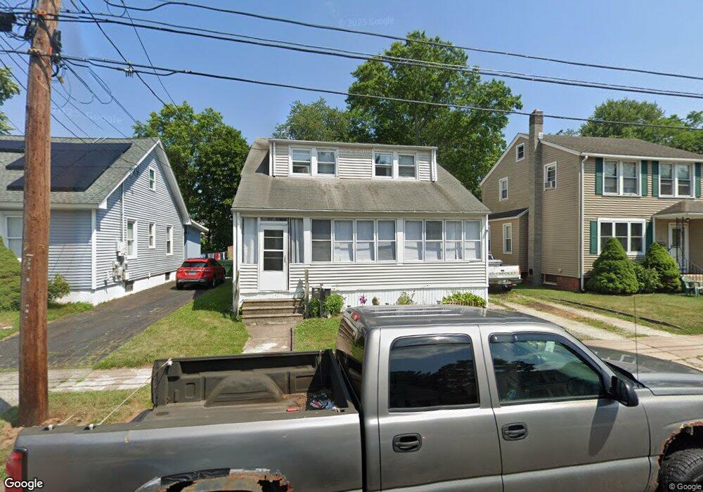 39 Deerfield St, East Haven, CT 06512 - photo 1