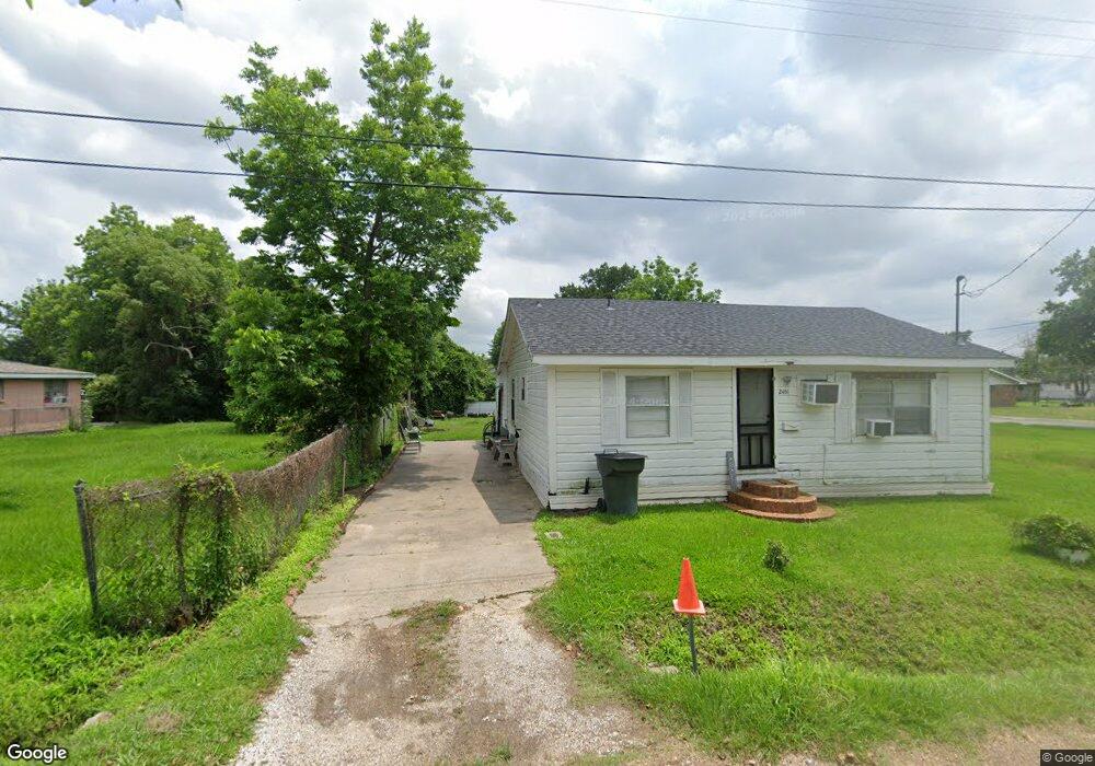 2406 Katherine St, Lake Charles, LA 70601 - photo 1