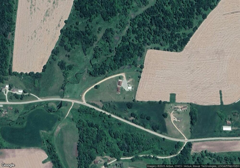 7618 Irish Hollow Rd, Potosi, WI 53820 - photo 1