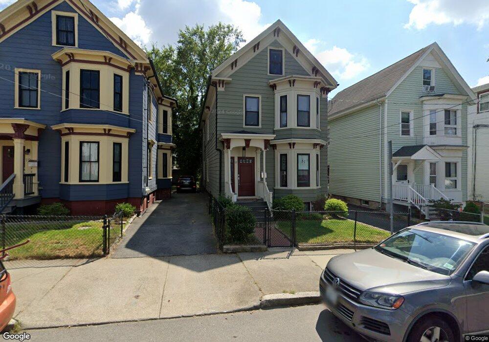 17 Prescott St, Somerville, MA 02143 - photo 1