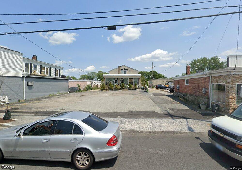 1734 Cranston St, Cranston, RI 02920 - photo 1