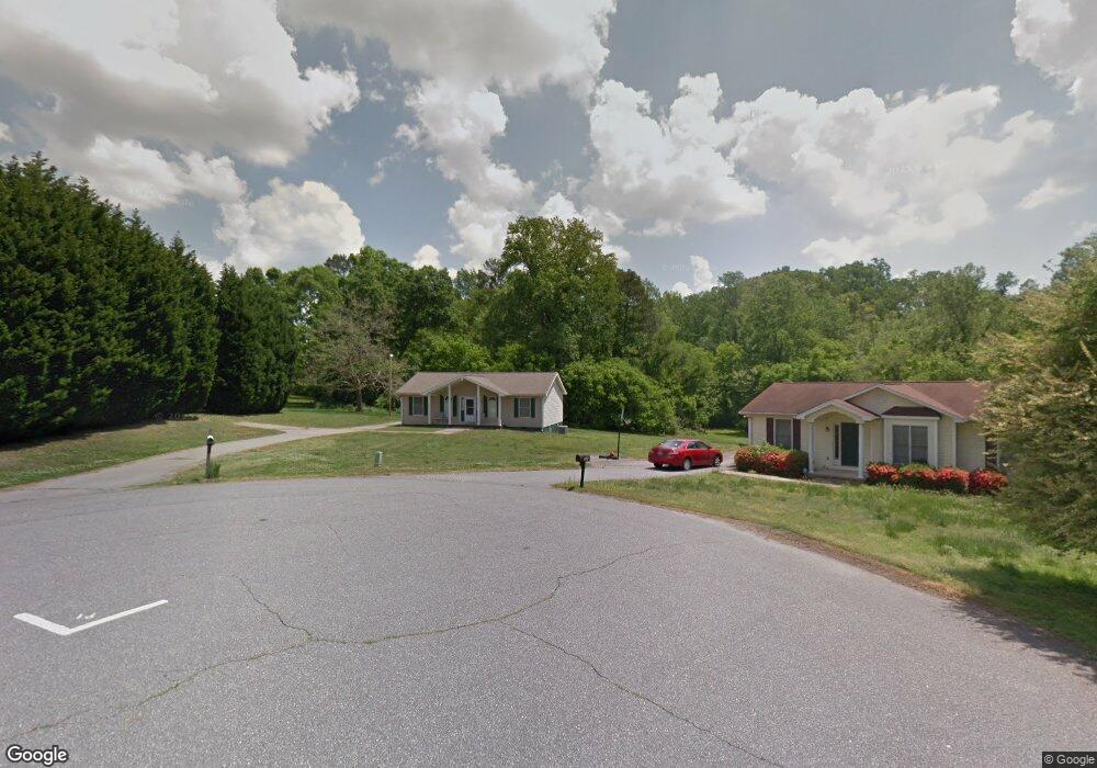 124 Creek Bottom Ln, Statesville, NC 28625 - photo 1