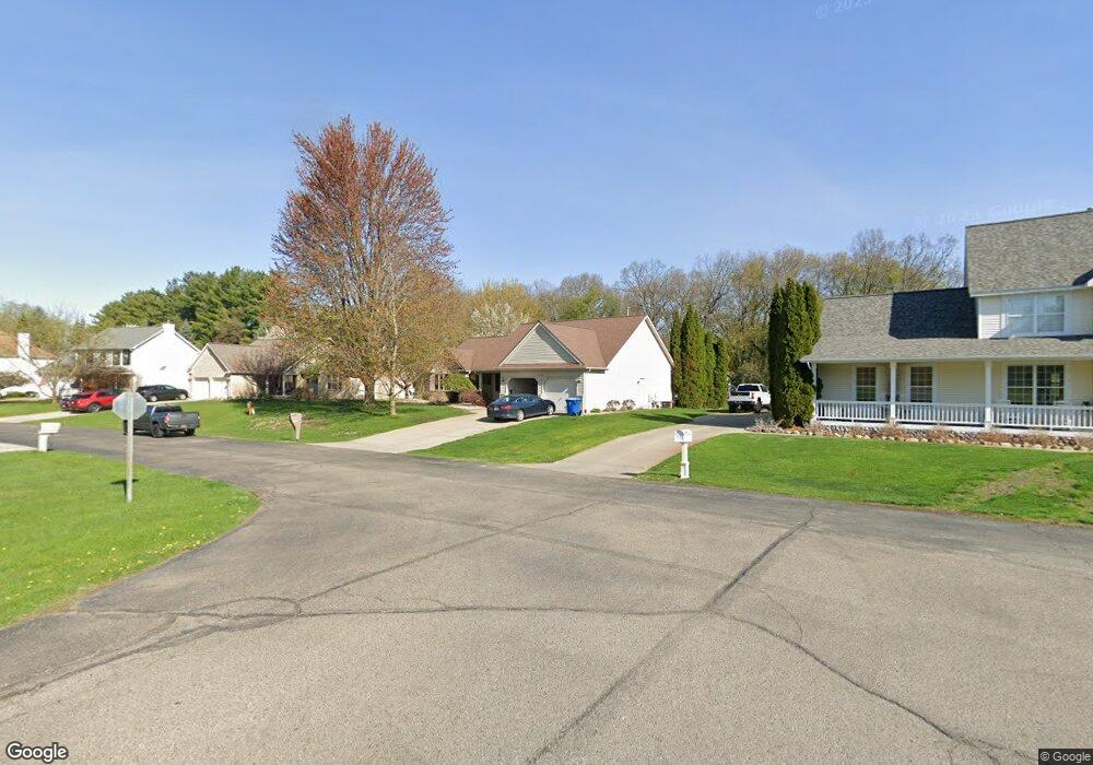 6382 Oak Leaf Trail unit 36, Linden, MI 48451 - photo 1