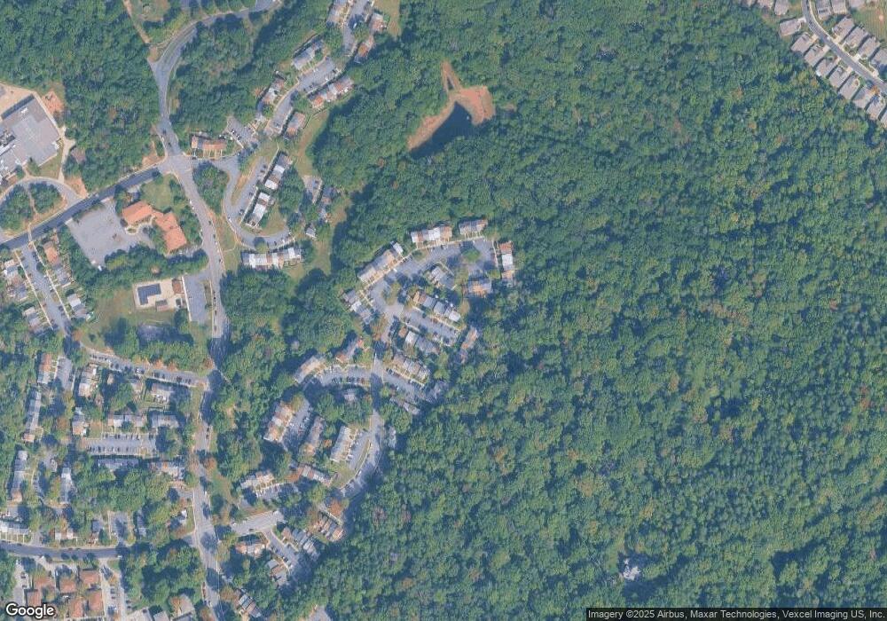 1987 Mayflower Dr, Woodbridge, VA 22192 - photo 1