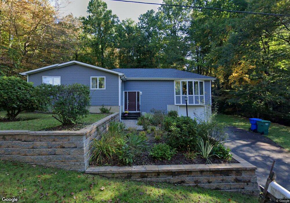 13 Albion Rd, New Fairfield, CT 06812 - photo 1