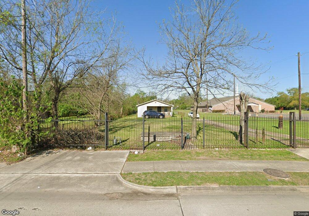 7901 Lockwood Dr, Houston, TX 77016 - photo 1