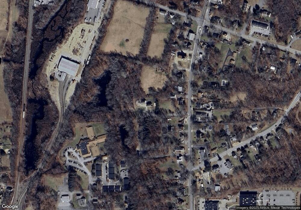 541 Norwich Rd, Plainfield, CT 06374 - photo 1